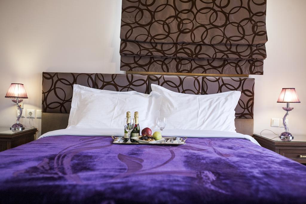 Hotel Veltsi 플로리나 객실 사진